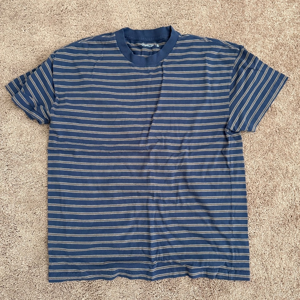 Abercrombie Soft A&F Essentials Shirt - XL